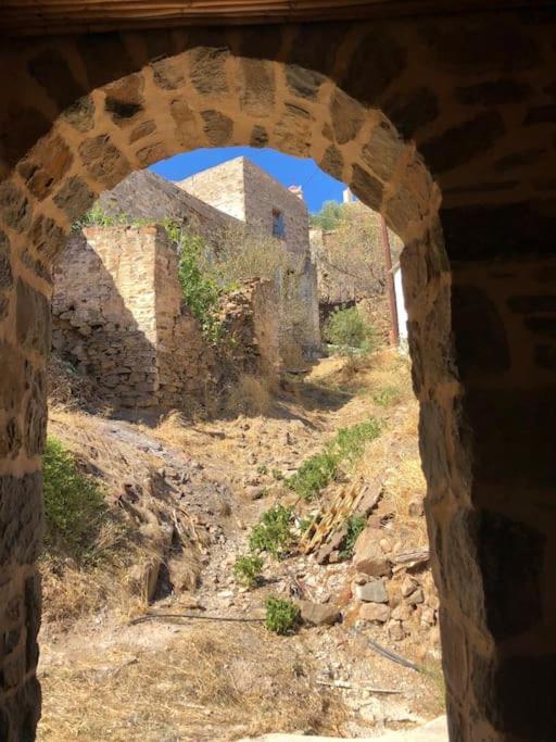 Lemon'S Cottage House, Volissos, Chios エクステリア 写真